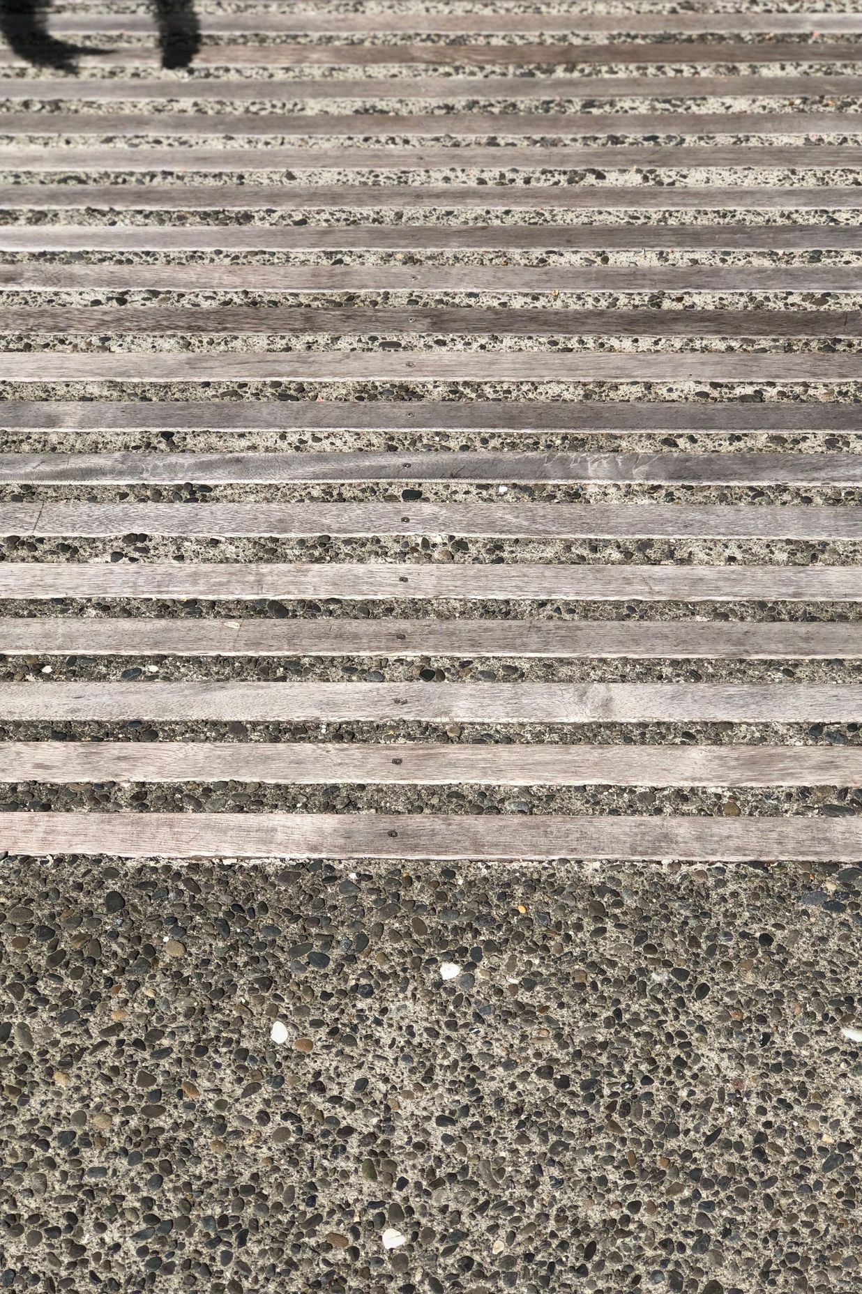 timber &amp; exposed aggregate detailing, Seatoun