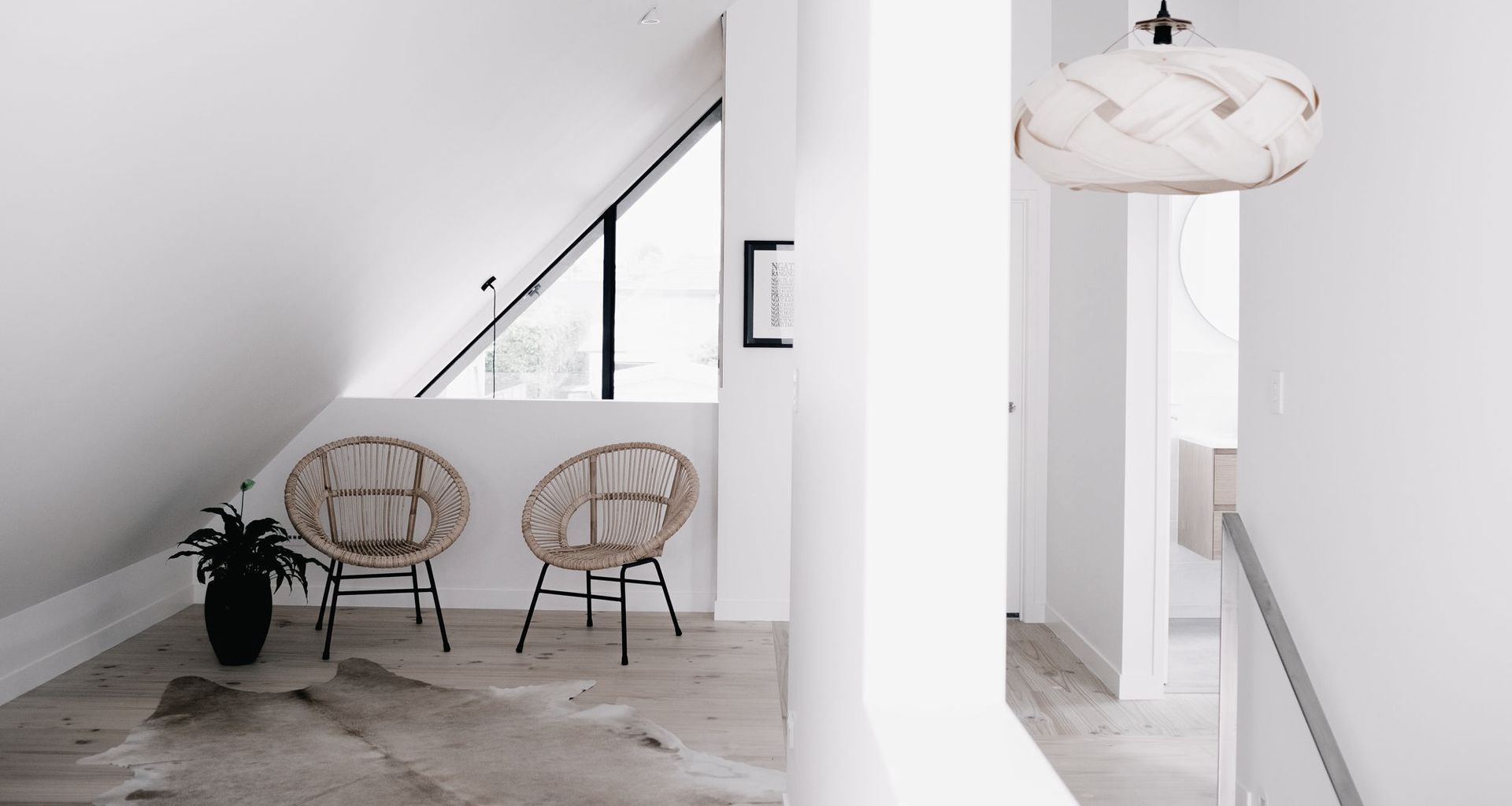 Modern Home banner