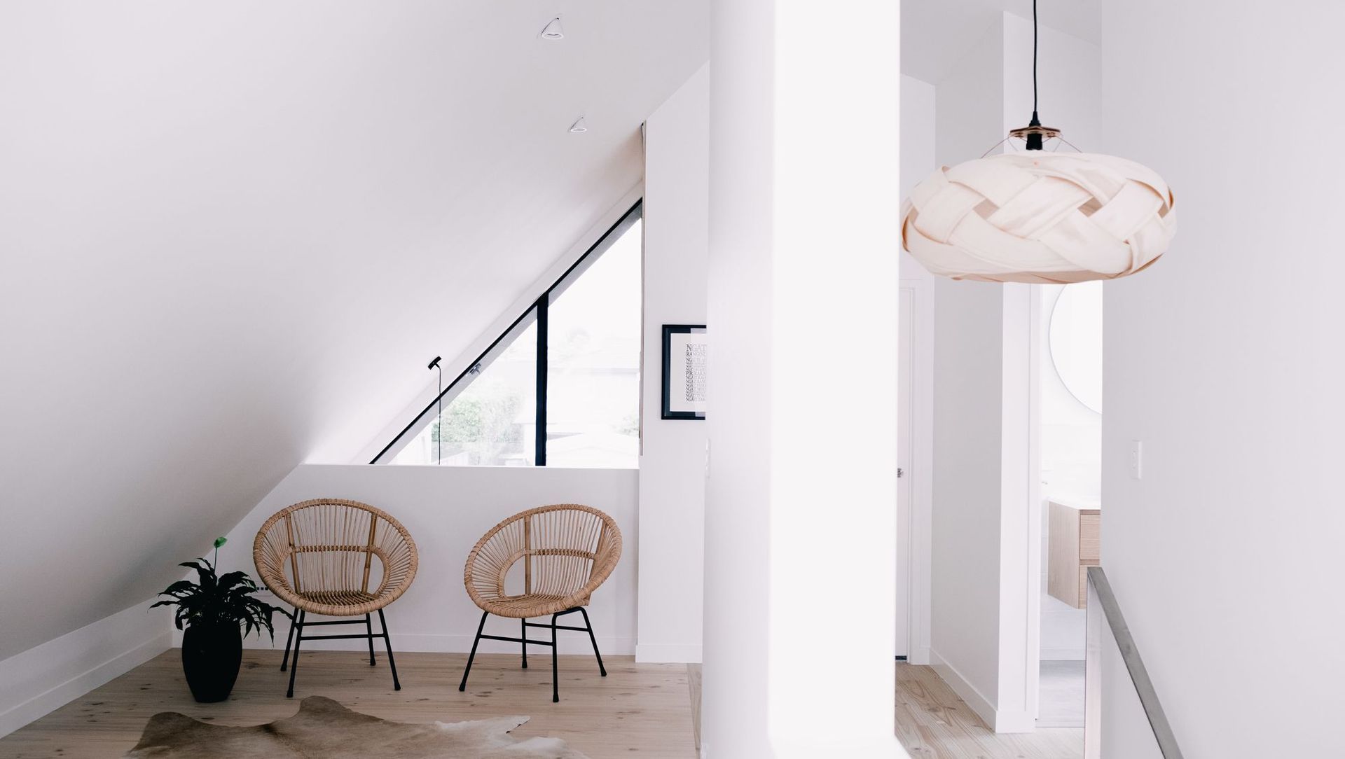 Modern Home banner