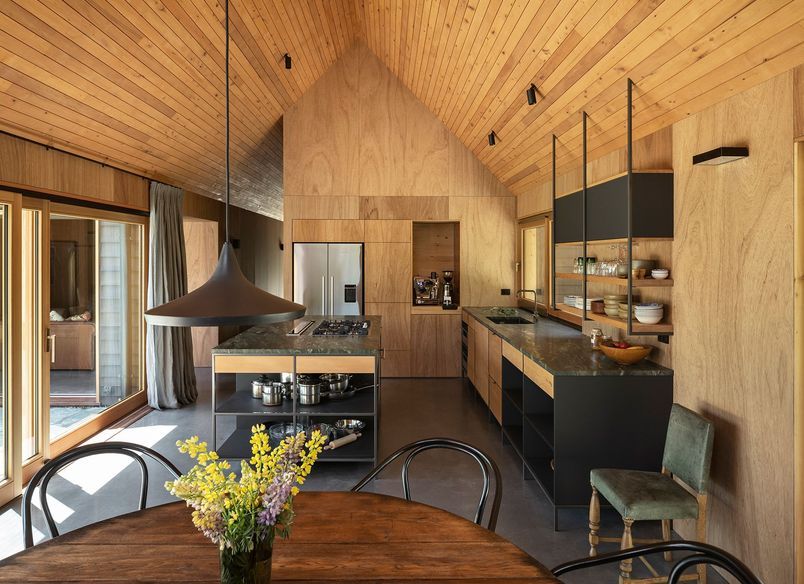 Wanaka Crib: ad-hoc home for the future