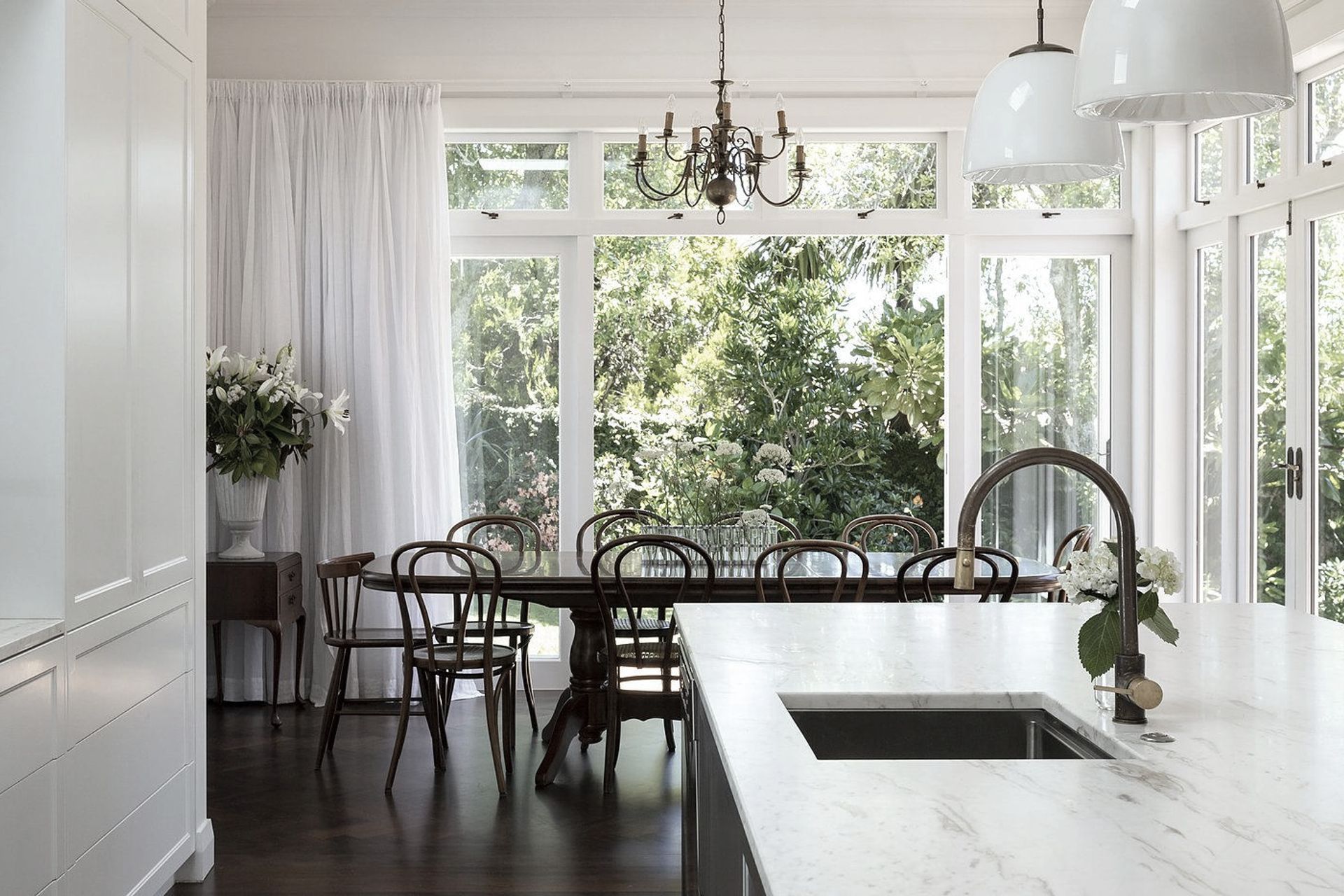 Abbey Lang Home banner