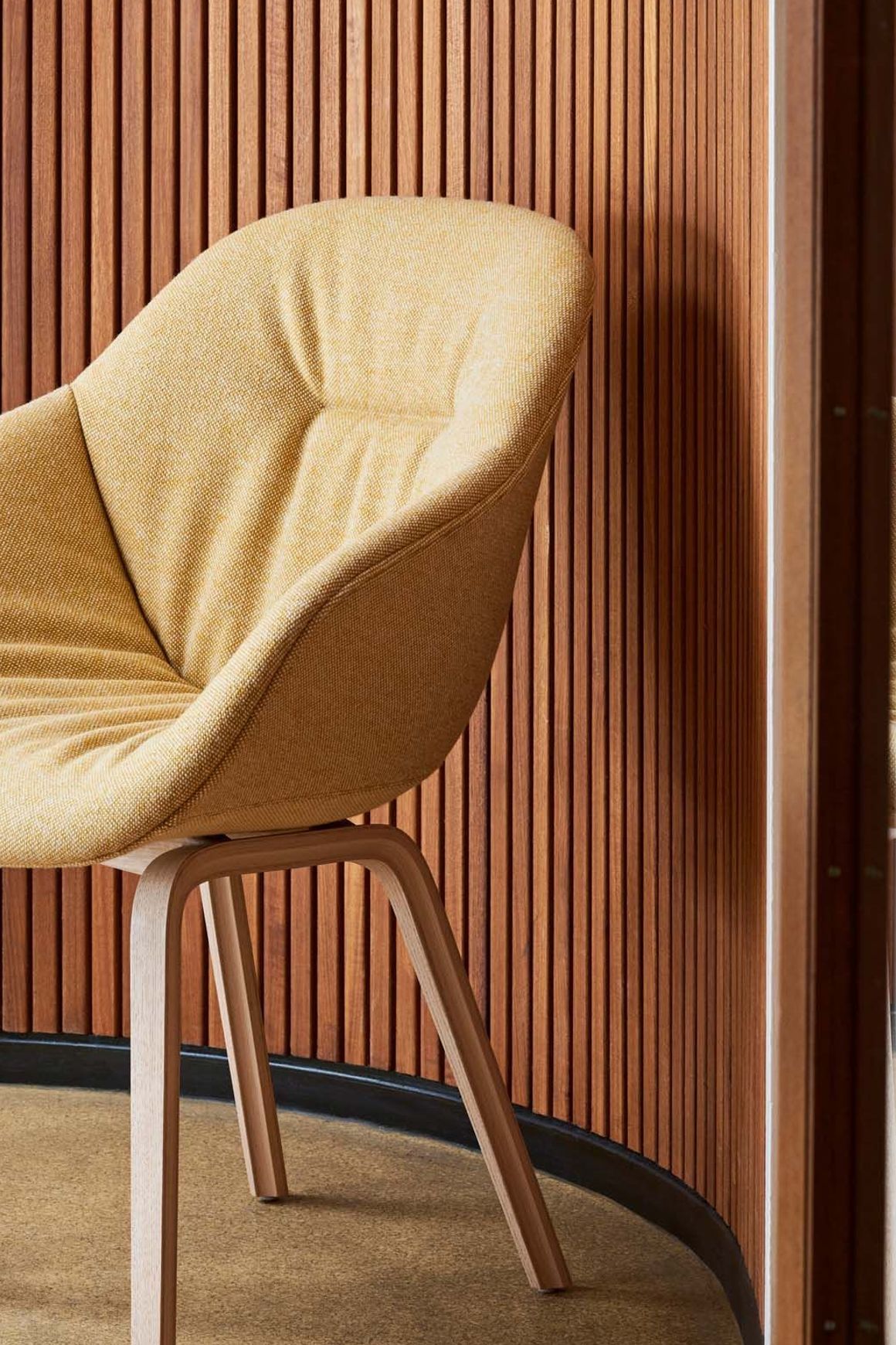 About A Chair AAC123 Soft by HAY