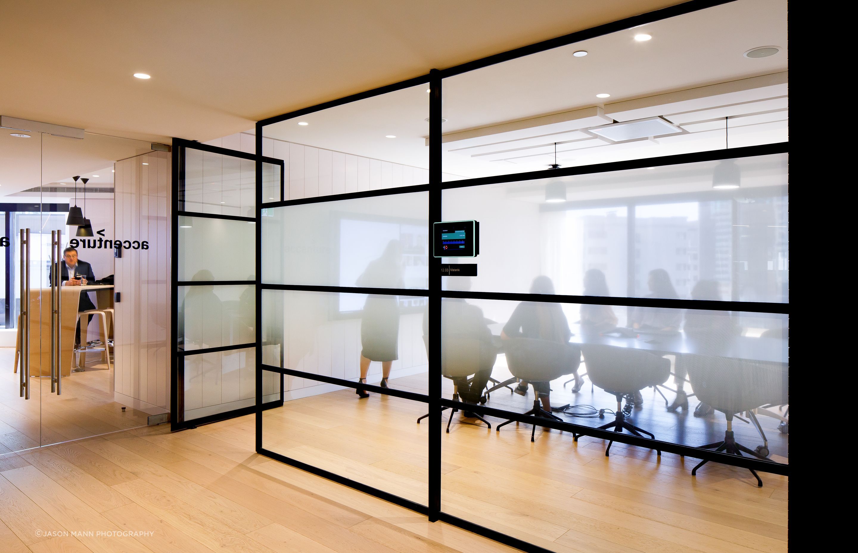 Secure Office Entry & Exteior Meeting Room