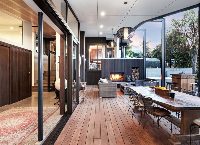 Akaroa House