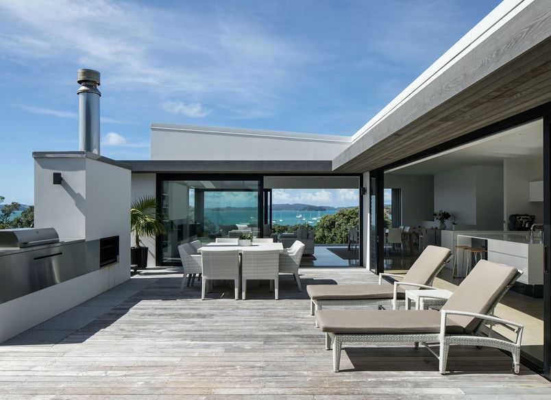 Algies Bay House