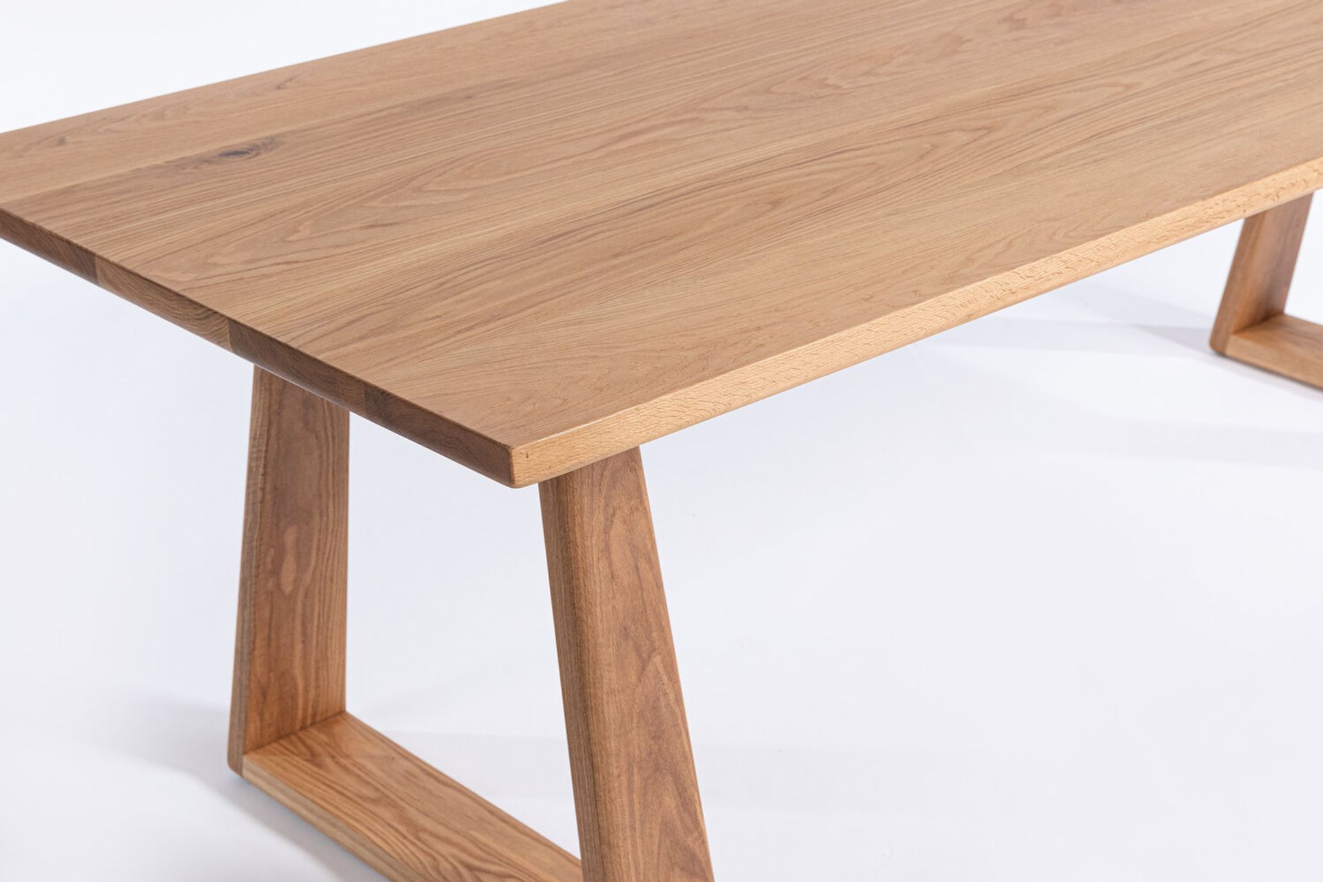 HURFORD'S American Oak Joinery Timber supplied to WSW & Co