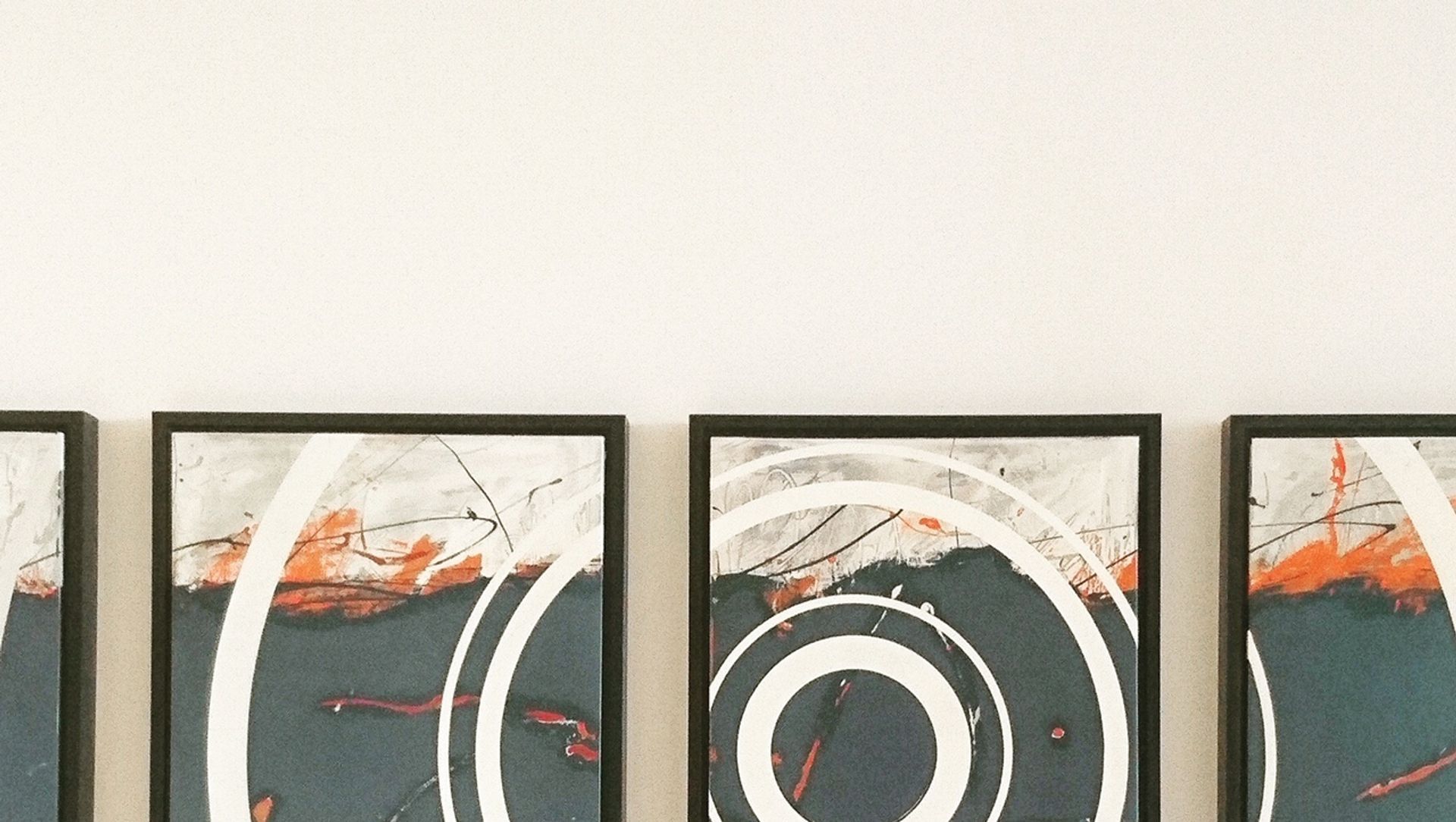 Redecoration, art selection and styling banner