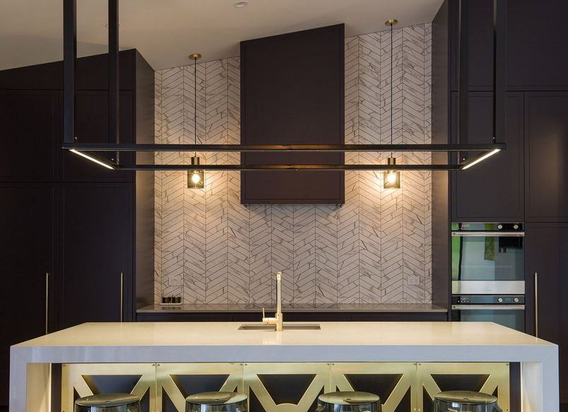 Arrow Statuario Kitchen