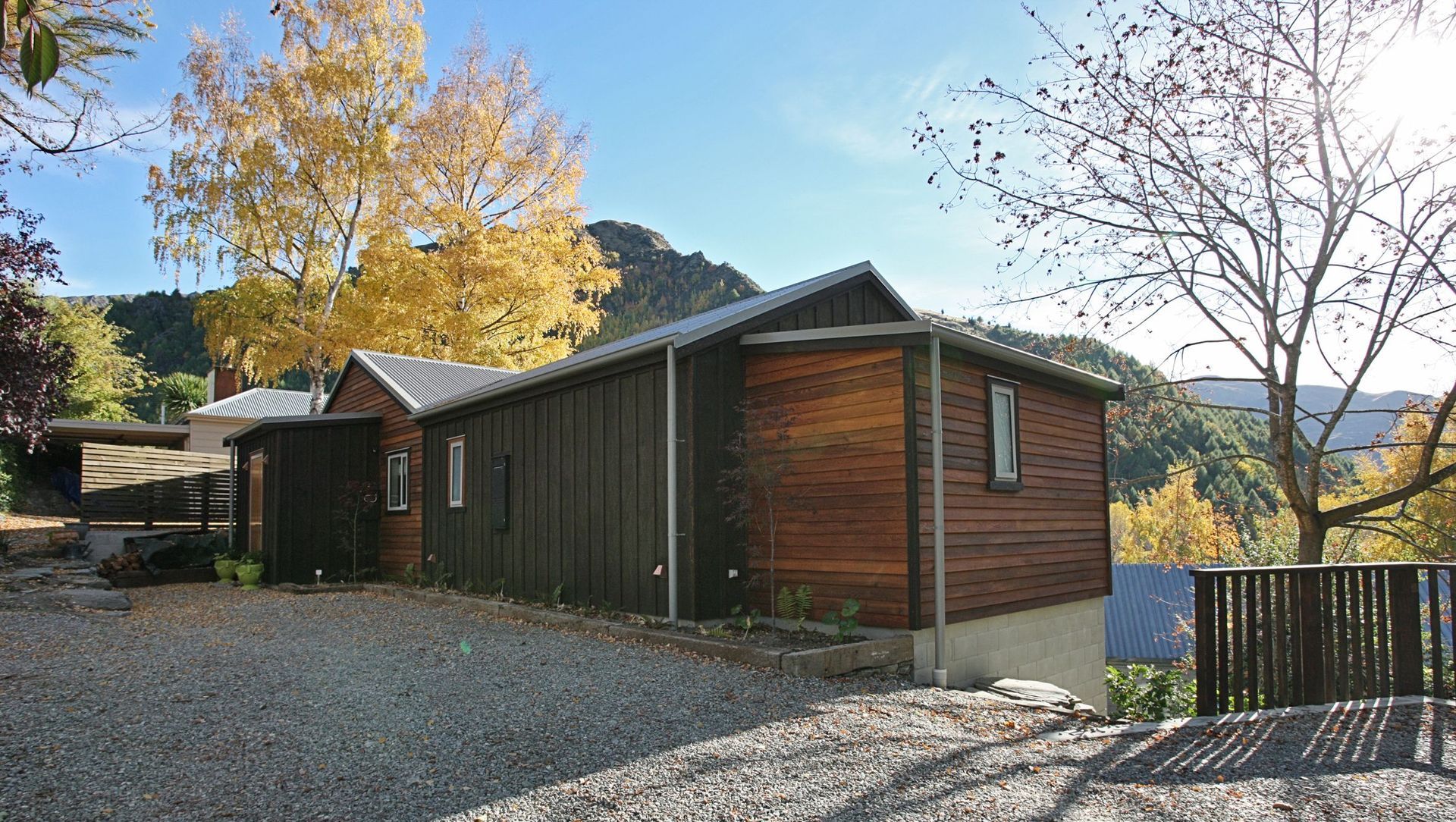Arrowtown Home banner