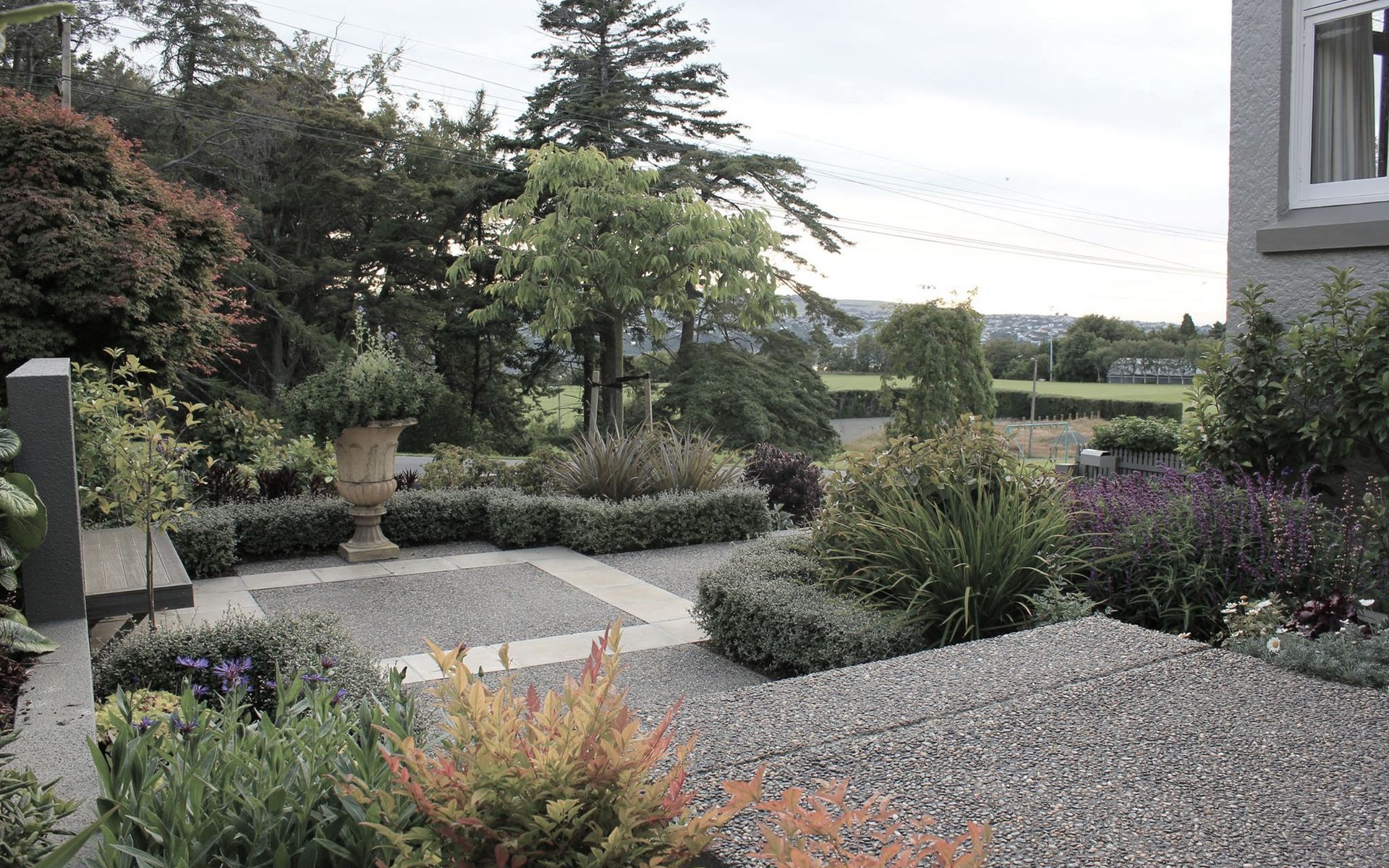 Hero Banner for Design + Garden Landscapes