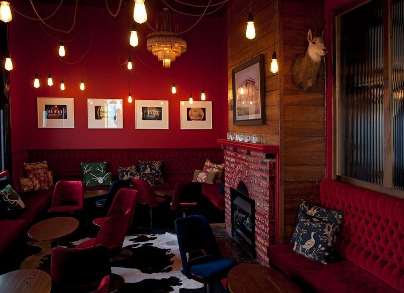 Snug Lounge and Cocktail Bar