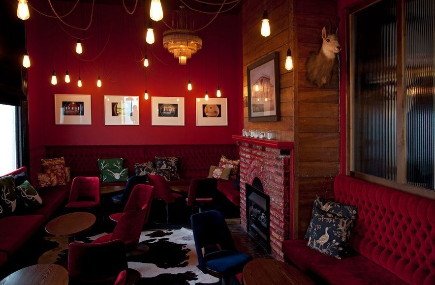 Snug Lounge and Cocktail Bar
