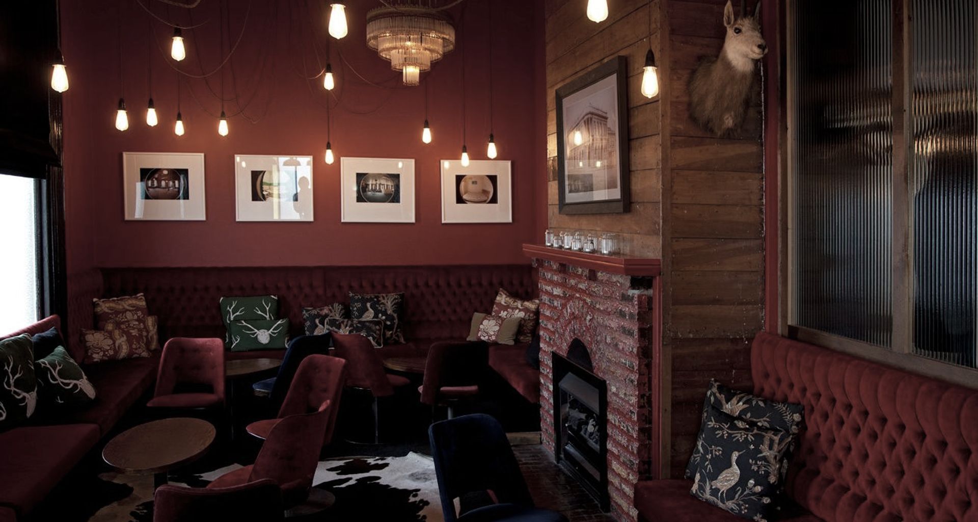 Snug Lounge and Cocktail Bar banner