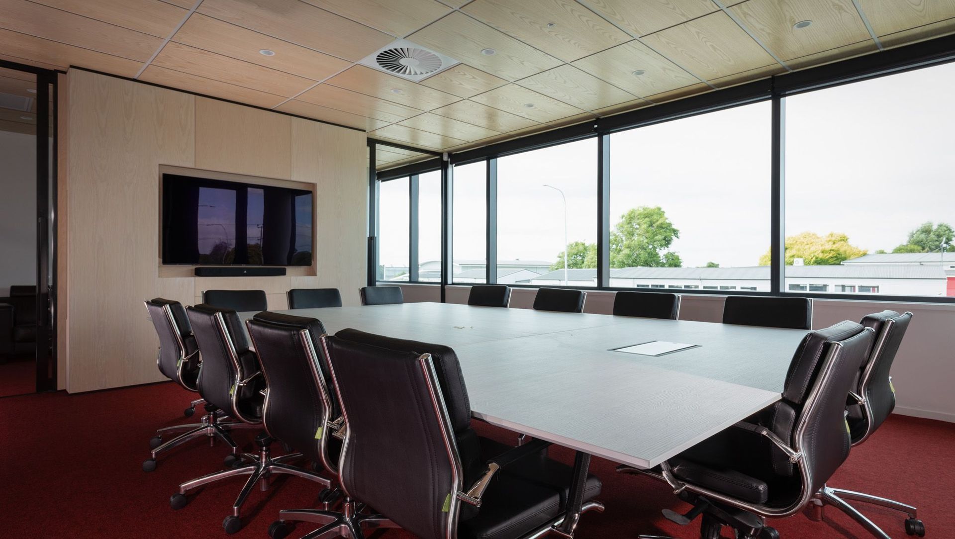 AutoHub Workplace banner