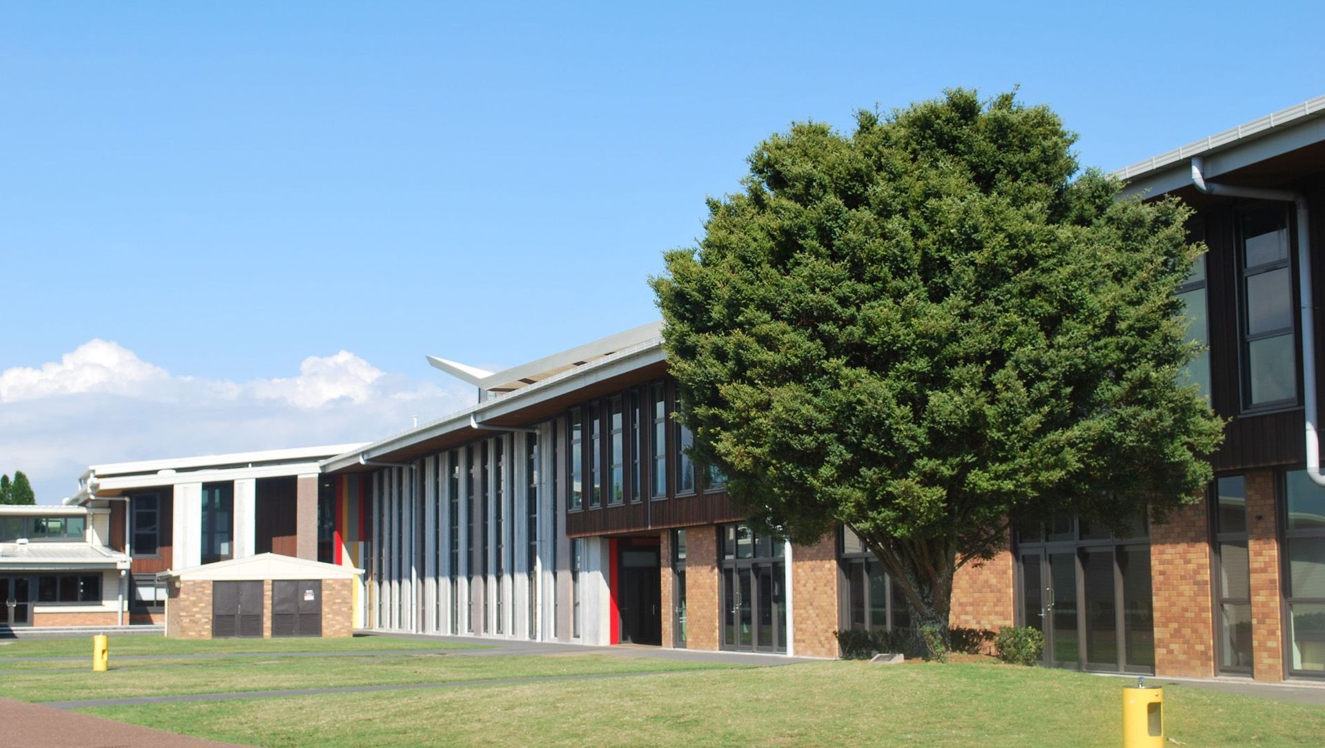Avondale College banner