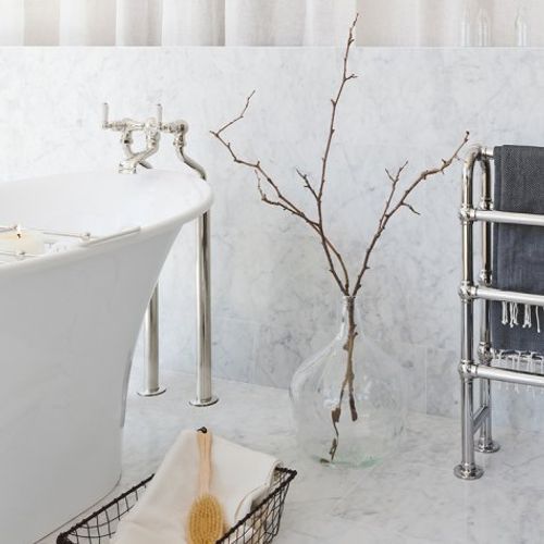 Bath Filler On Floorlegs With Levers