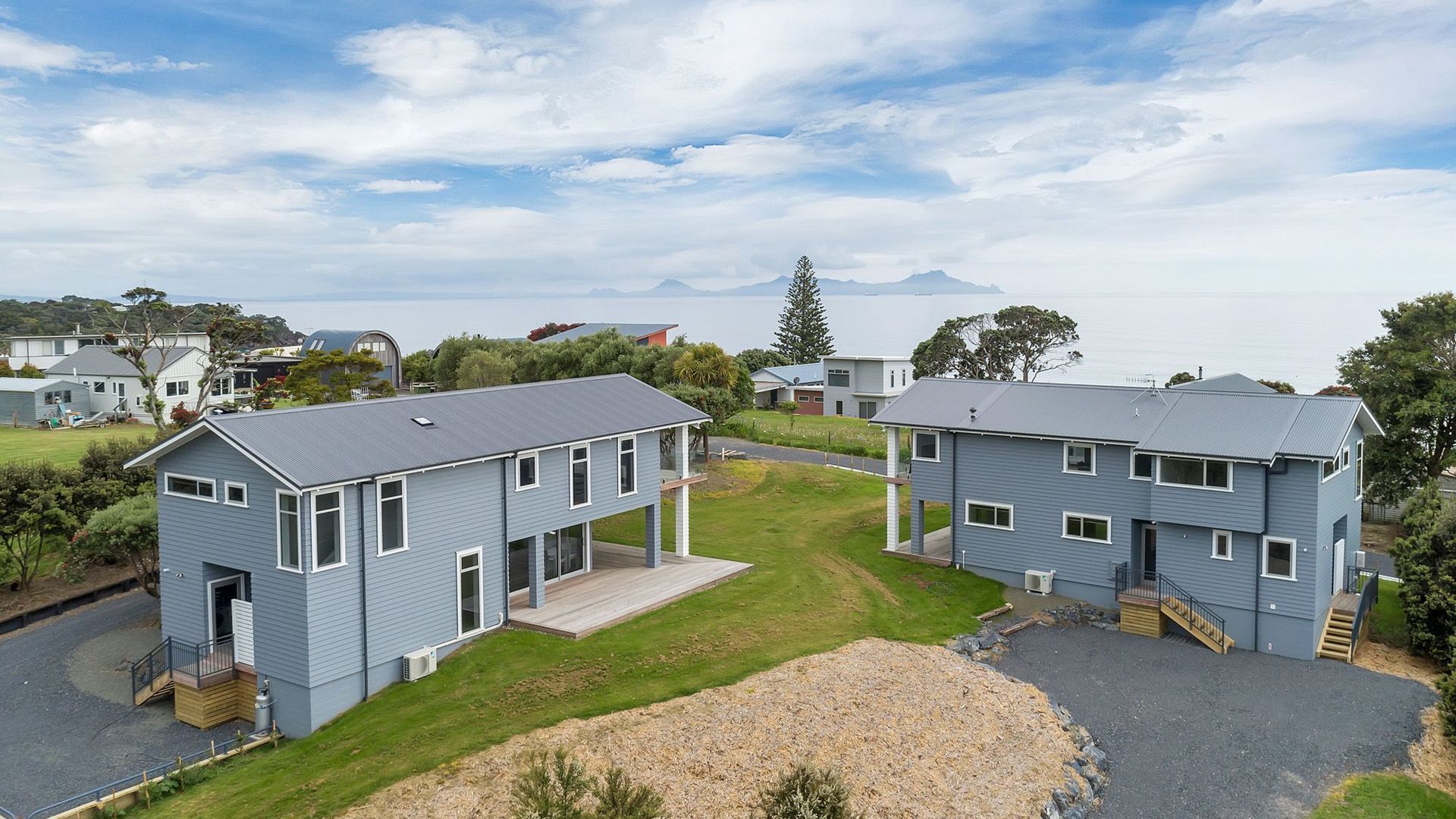 Langs Beach, Northland- Luxury / Beach House / Outdoor Living / New Builds  by Cogan Custom Homes banner
