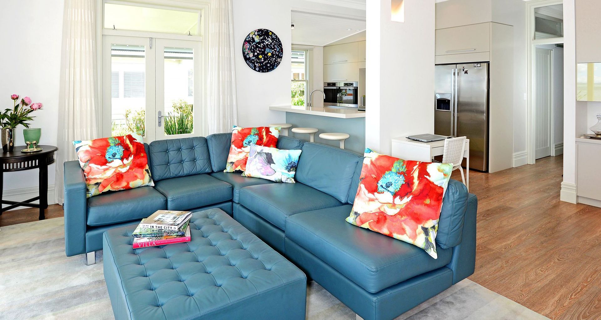 Beachfront Luxury - Cheltanham banner