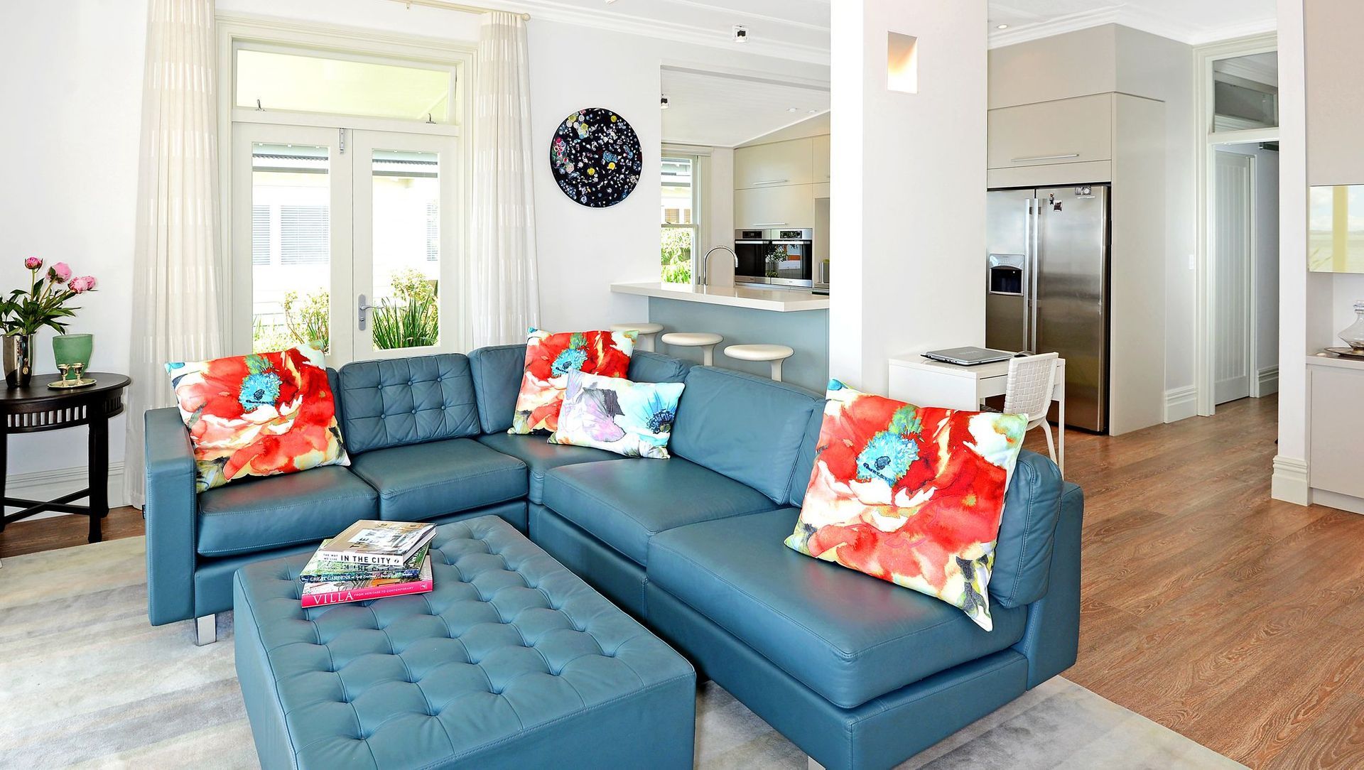 Beachfront Luxury - Cheltanham banner