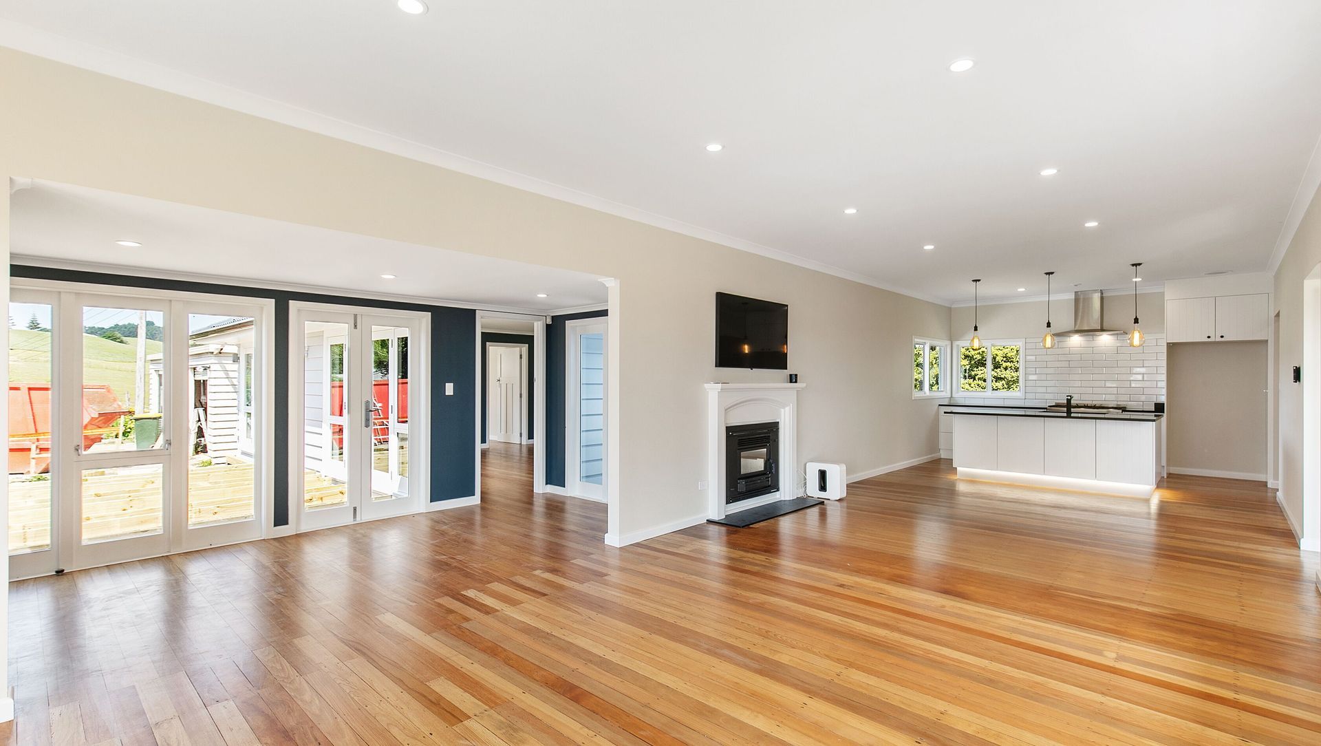 Beachlands Farm House banner