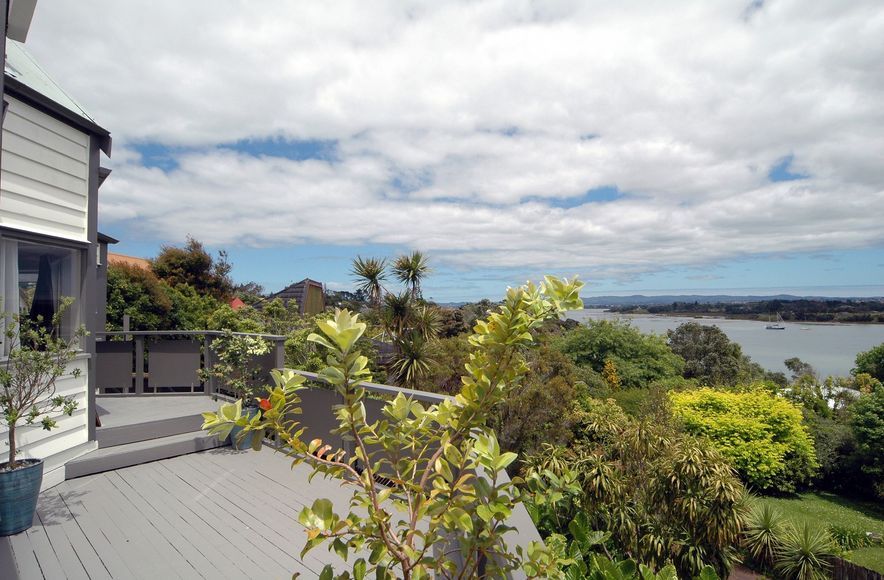 Beachside Cottage - Beach Haven
