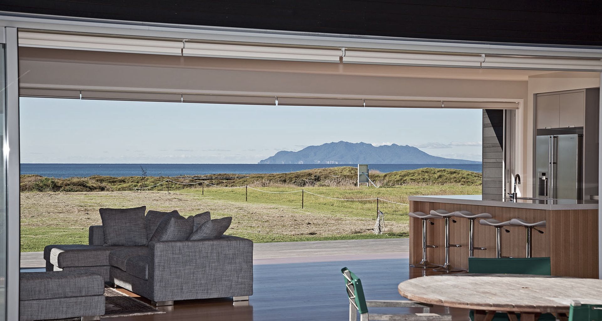 Beachside House banner