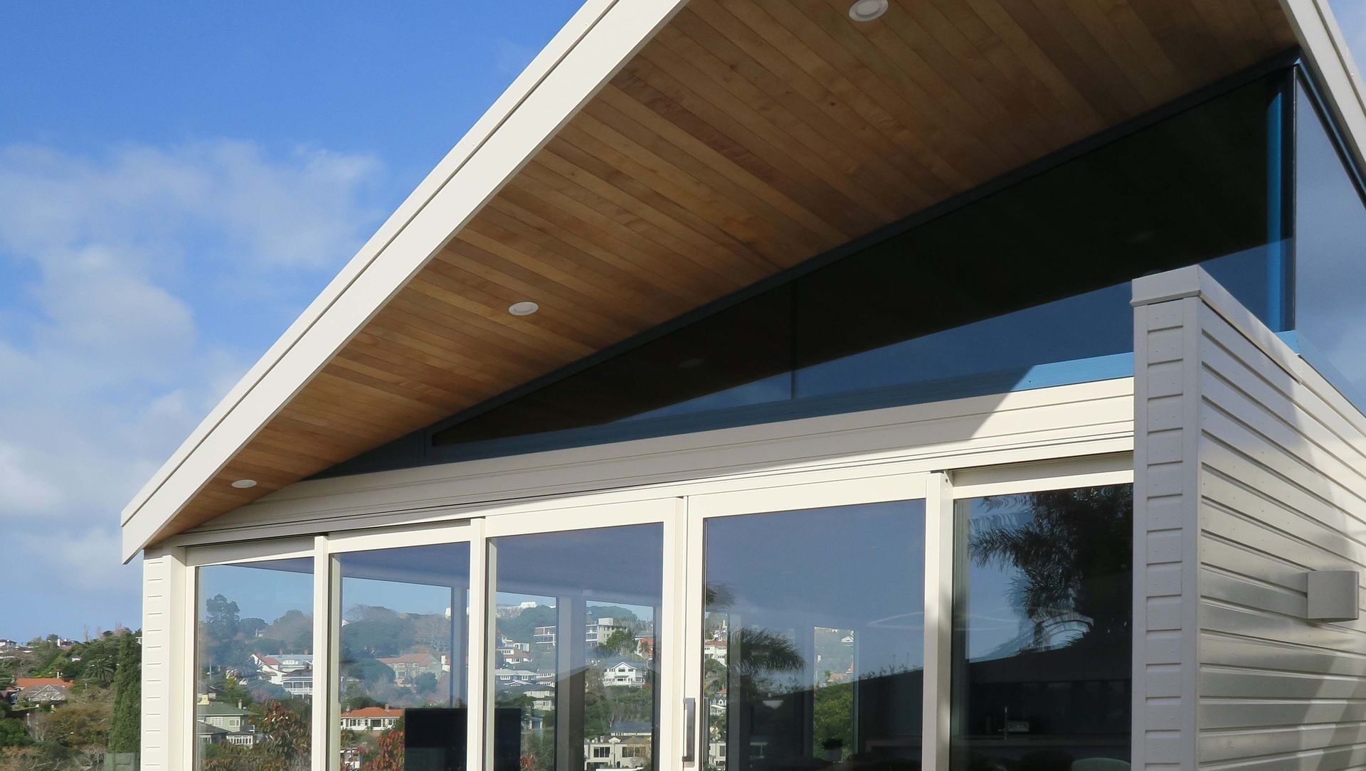 Bell Road House, Remuera banner