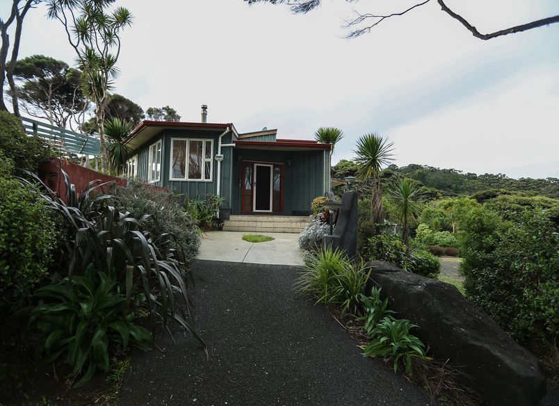 Bethells Beach House