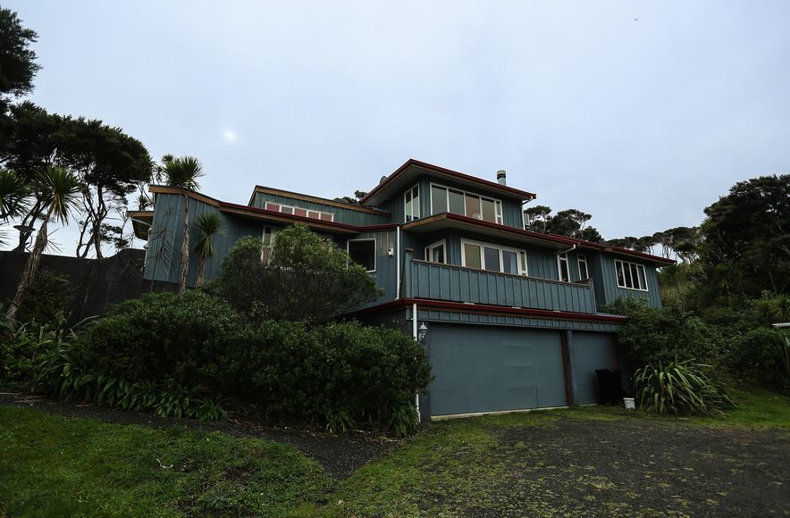 Bethells Beach House