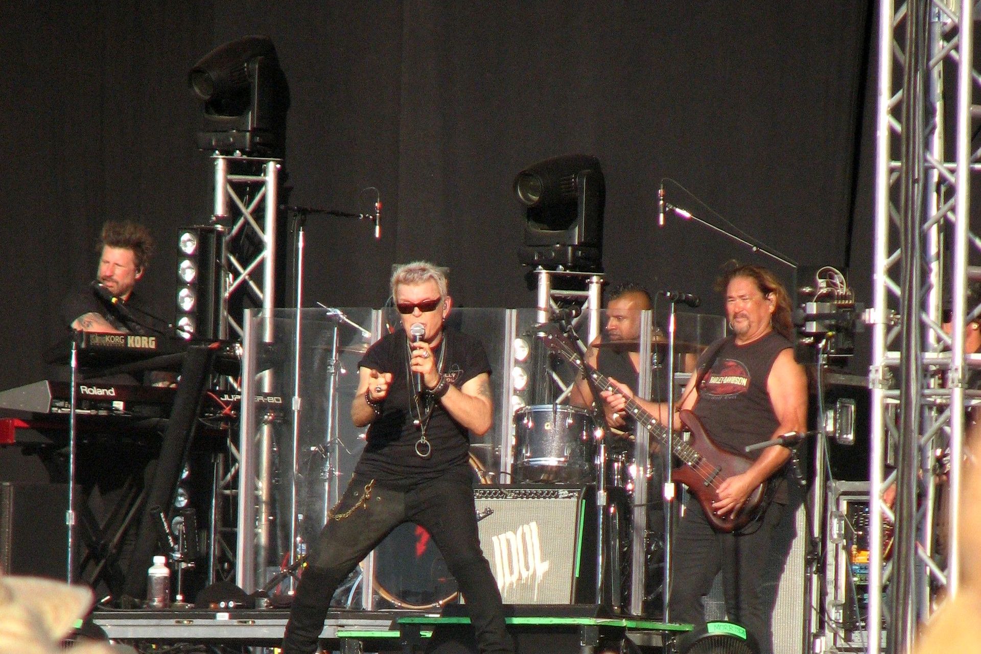 SHOWTIME!     Photo credit Andrea Brown