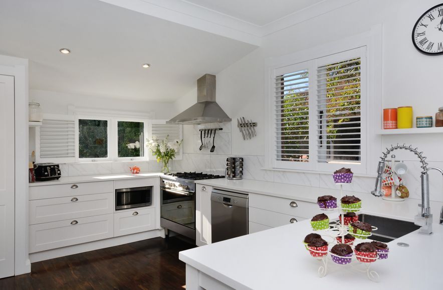 Birkenhead Crisp Contemporary