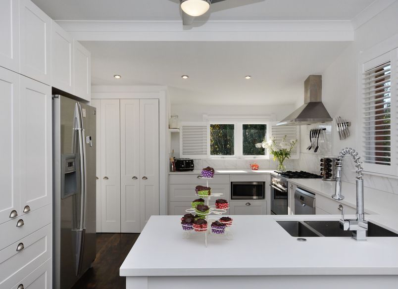 Birkenhead Crisp Contemporary