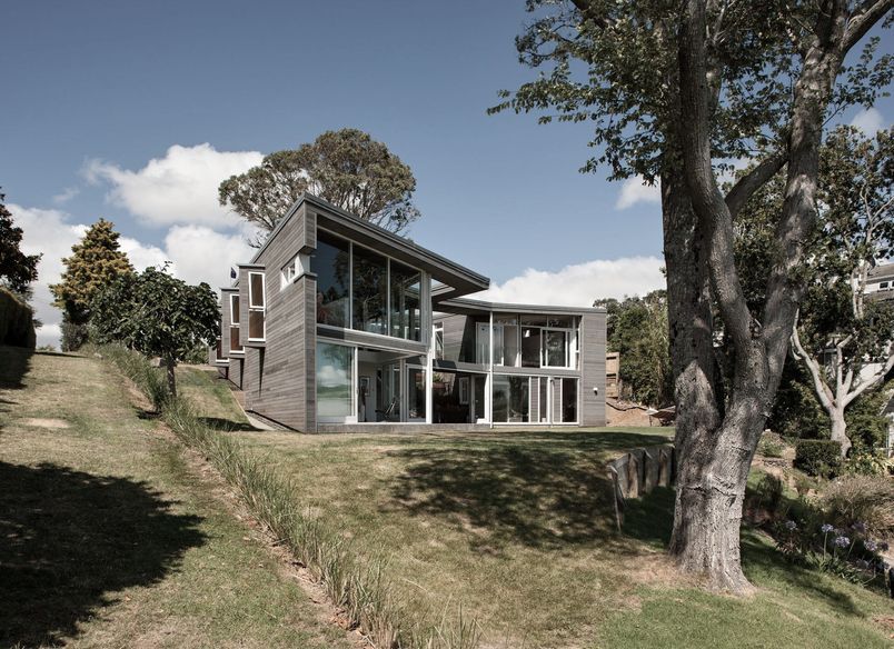 Bleakhouse Road Home