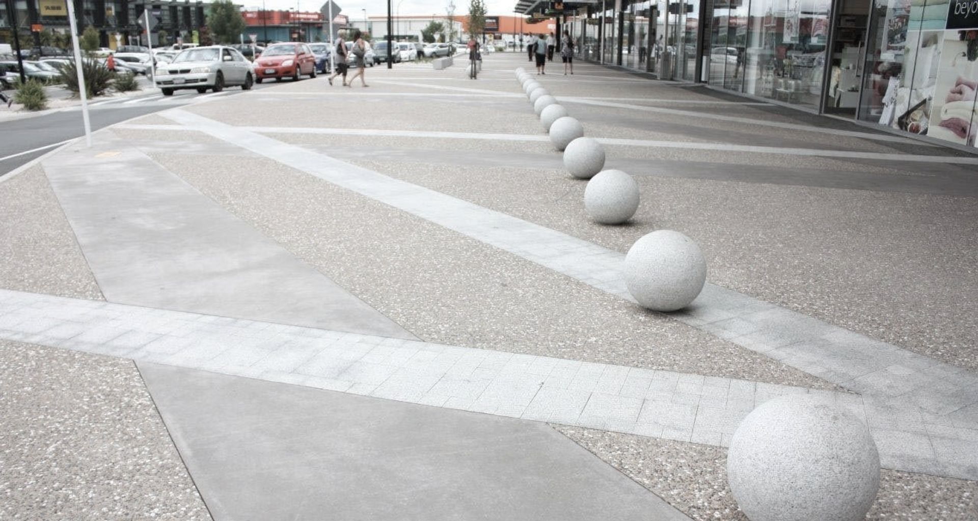 Bollards banner