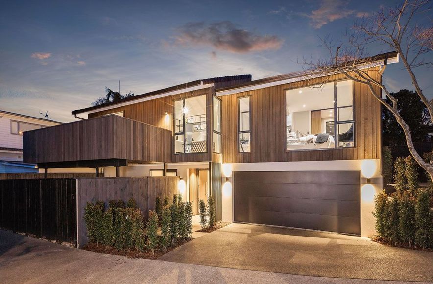 Murrays Bay Residence