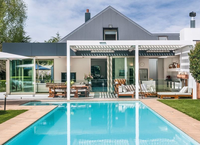 OPEN PLAN LIVING