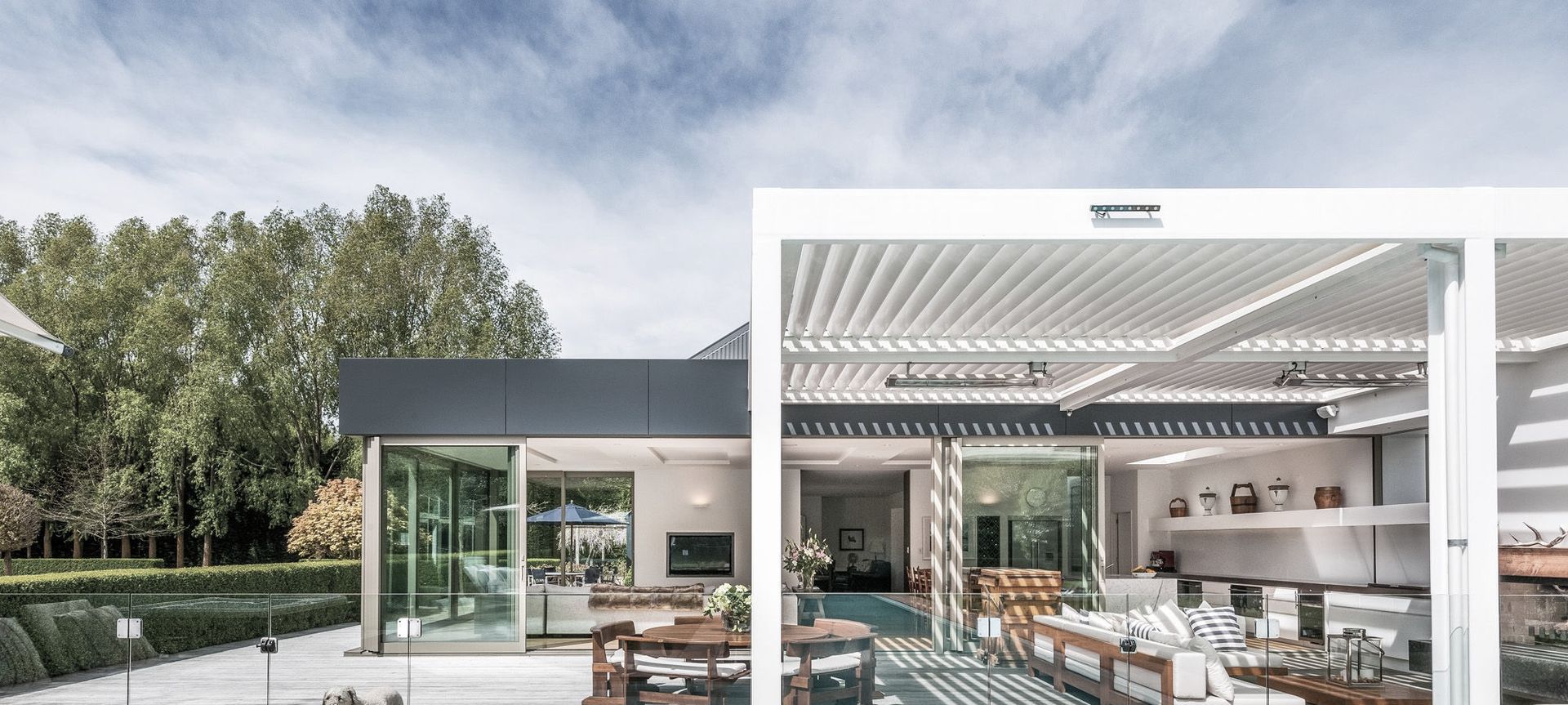 OPEN PLAN LIVING banner