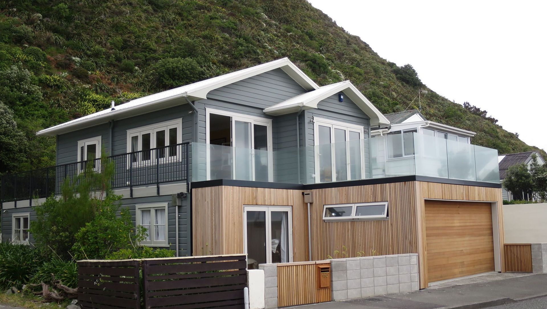 Breaker Bay Extension banner