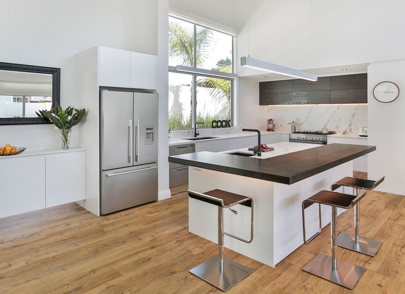 Browns Bay Kitchen by Marianne Gailer