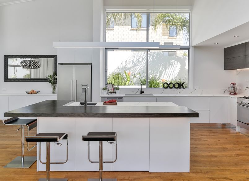 Browns Bay Kitchen by Marianne Gailer