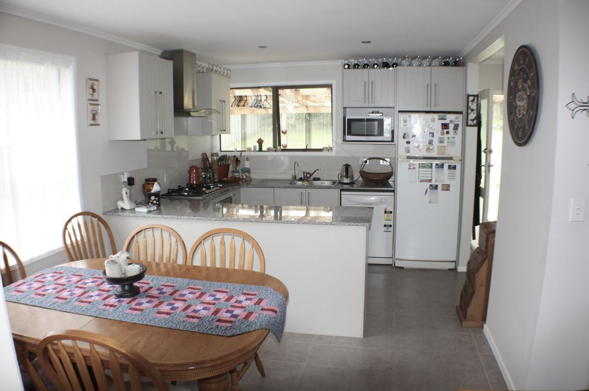 Browns Bay Re-Model