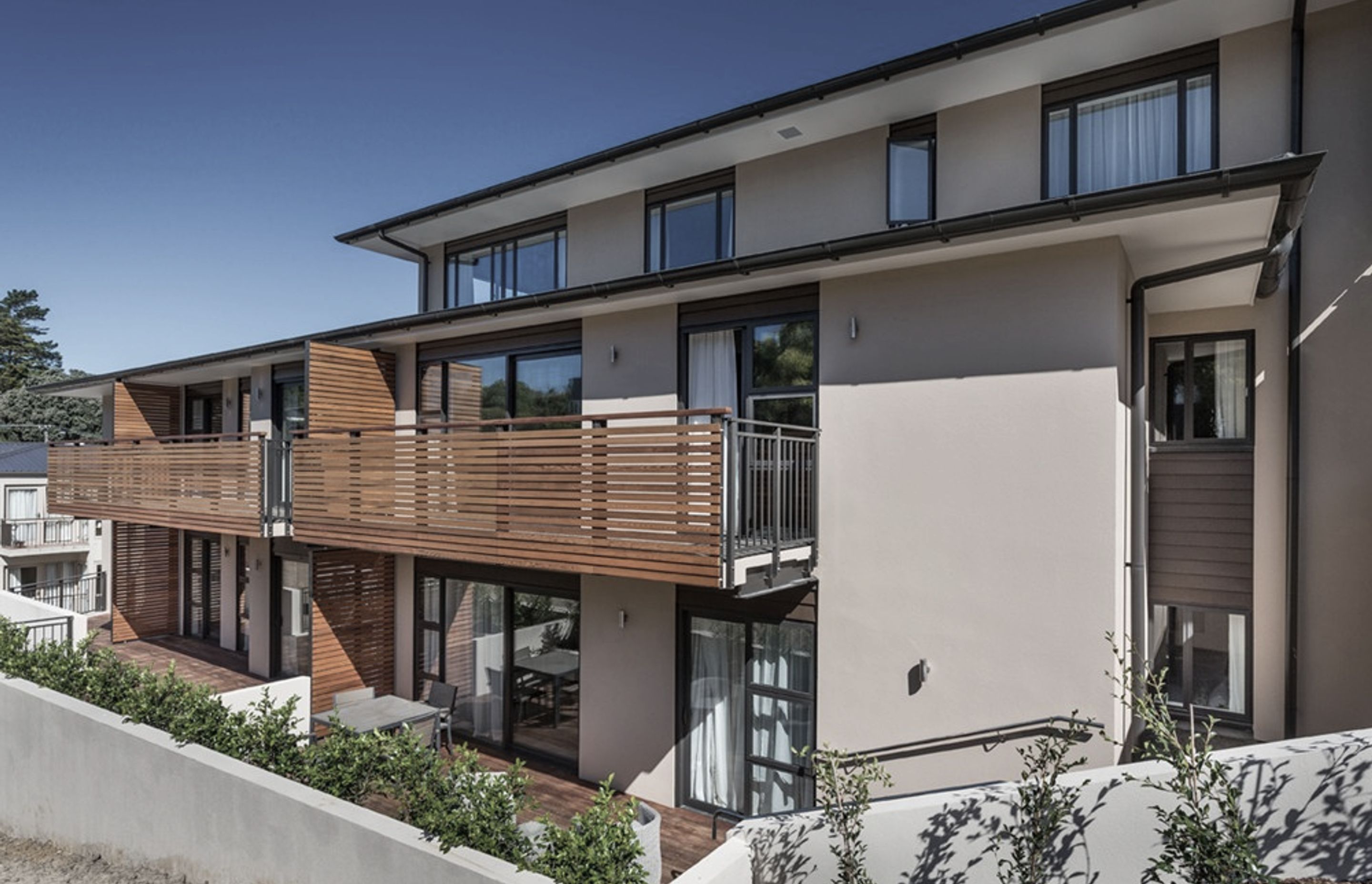 Browns Bay Apartments by JTB Architects ArchiPro NZ