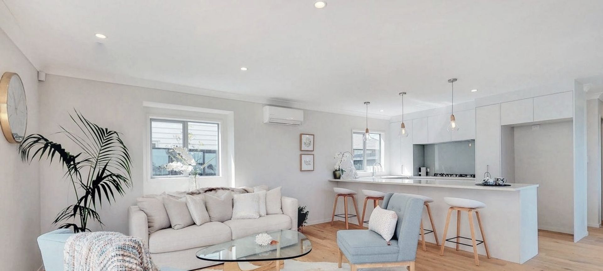 Bucklands Beach House banner