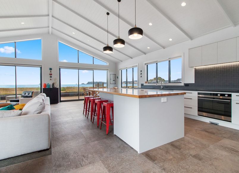 Buffalo Beach Road II