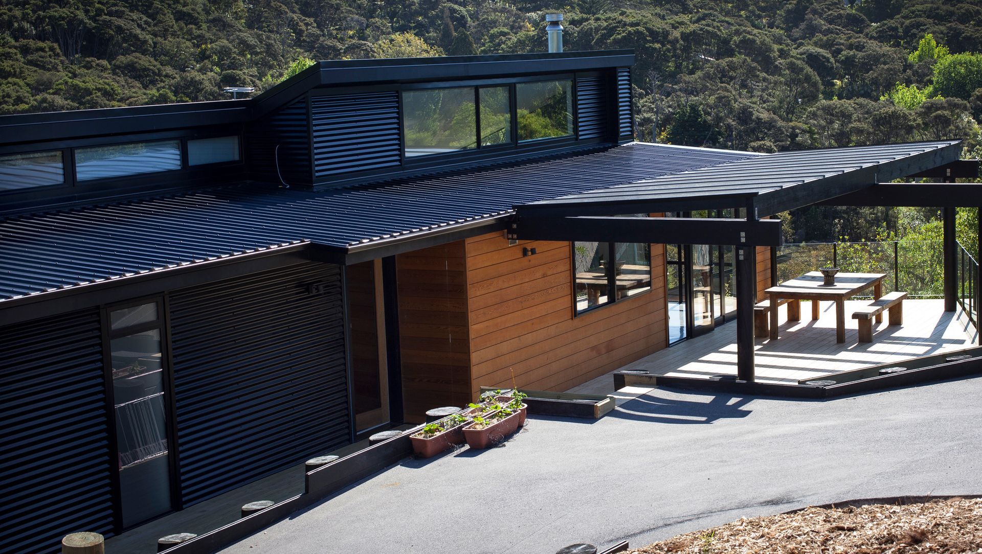 Building Boxes, Waitakere Home banner