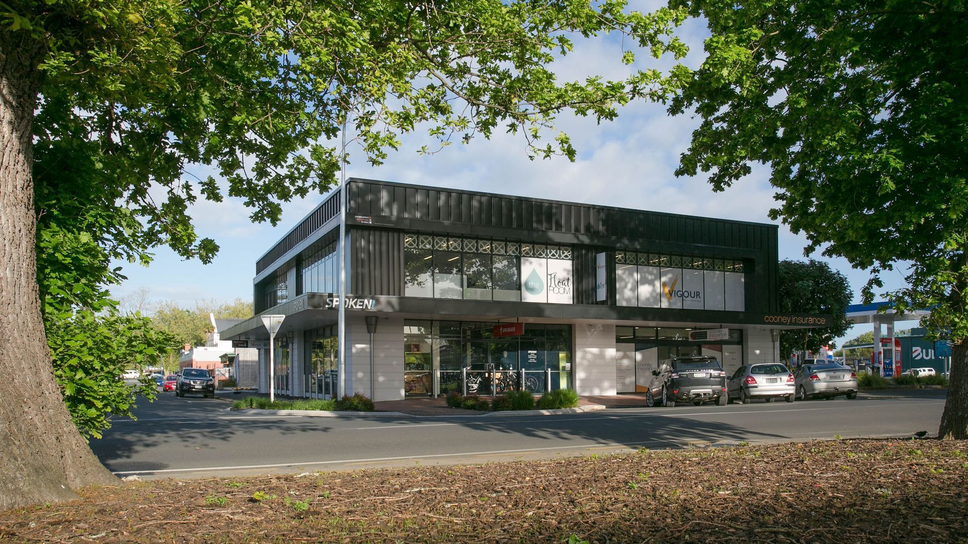 Construction Advantage Building banner