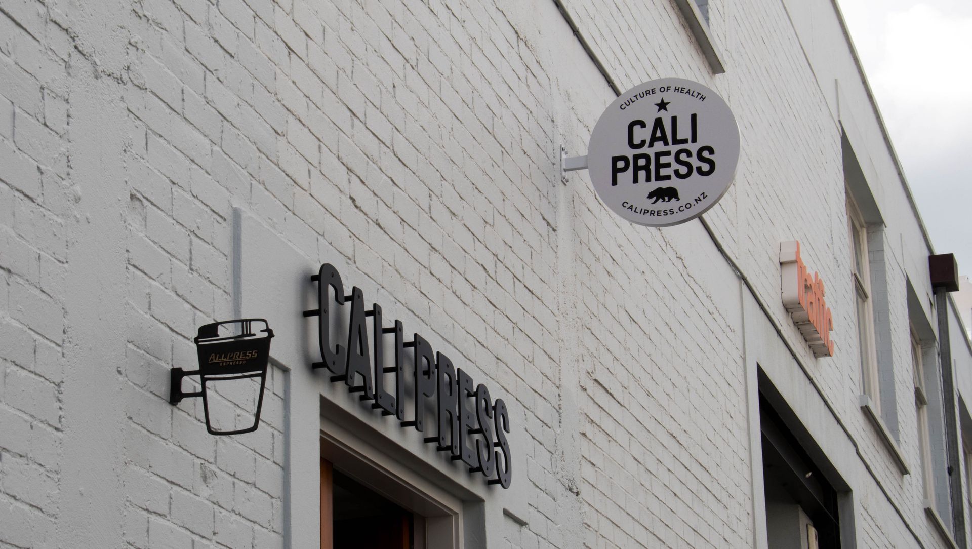 Cali Press banner