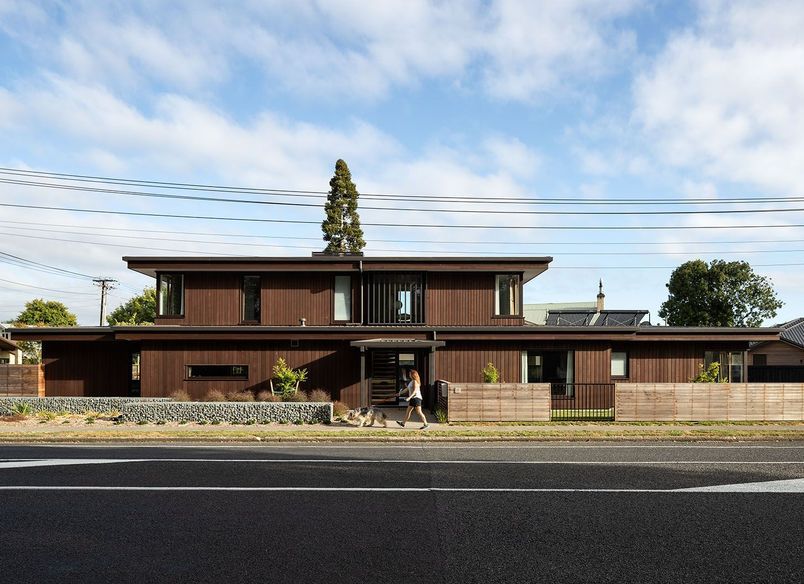 Linear House