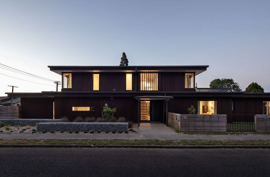 Linear House