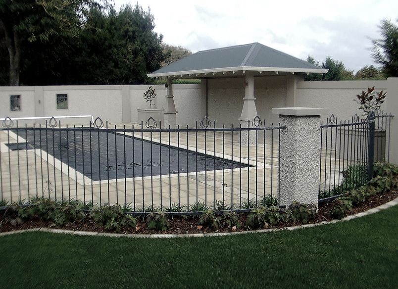 Cambridge Pool Area & Pergola